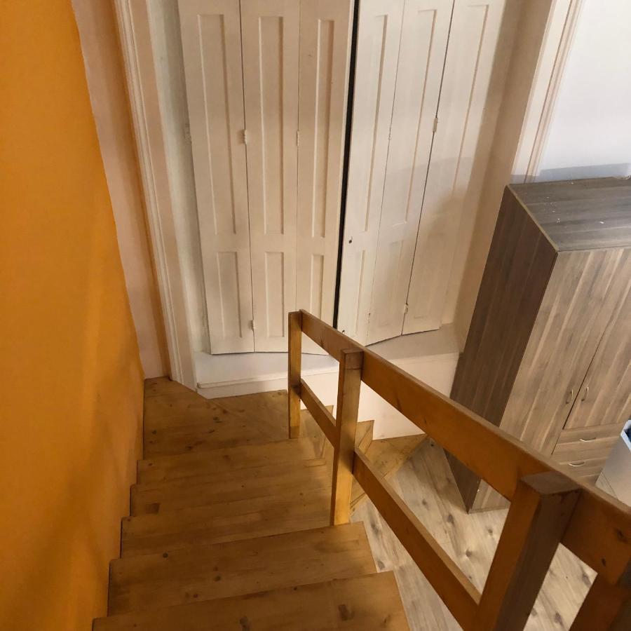 7Dab Rotten 4B3 Contactless Self Check-In Budapest Ngoại thất bức ảnh